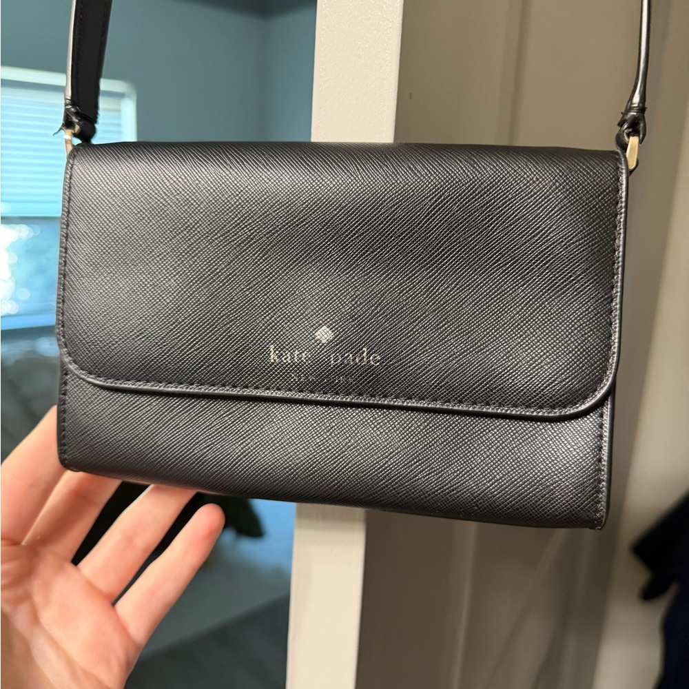 Kate Spade Elegant Black Crossbody Bag